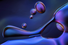 39. Pęcherzyki powietrza w alkoholu poliwinylowym / Air bubbles in polyvinyl alcohol